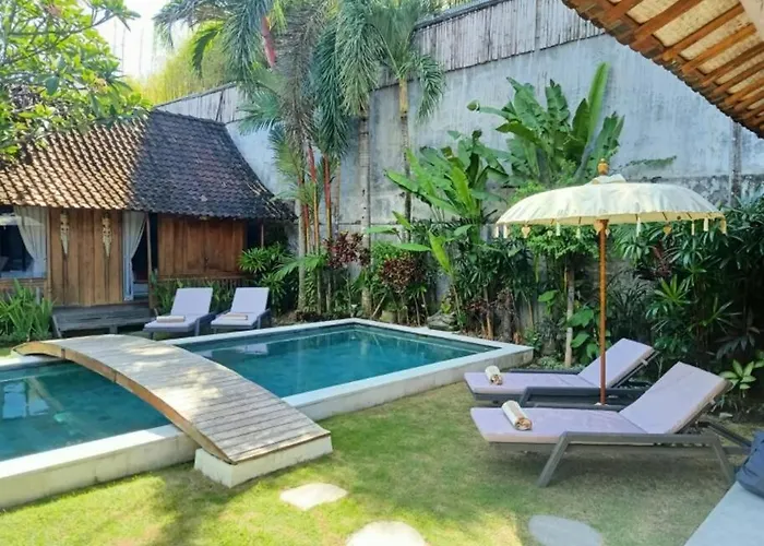 Villa Joglo Oberoi Beautiful 4br Prime Location