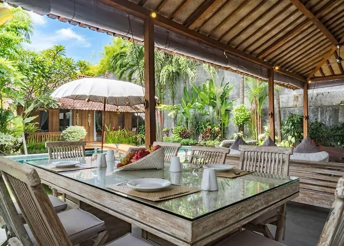 Joglo Oberoi Beautiful 4br Prime Location Seminyak