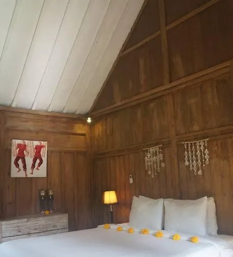 Villa Joglo Oberoi Beautiful 4br Prime Location *