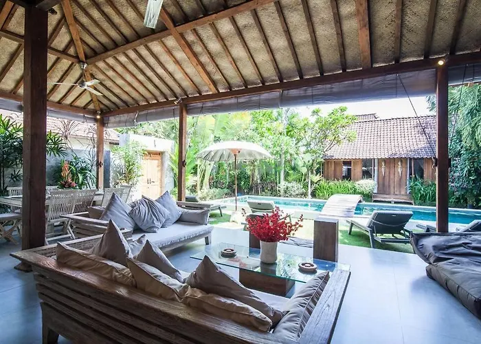 Joglo Oberoi Beautiful 4br Prime Location