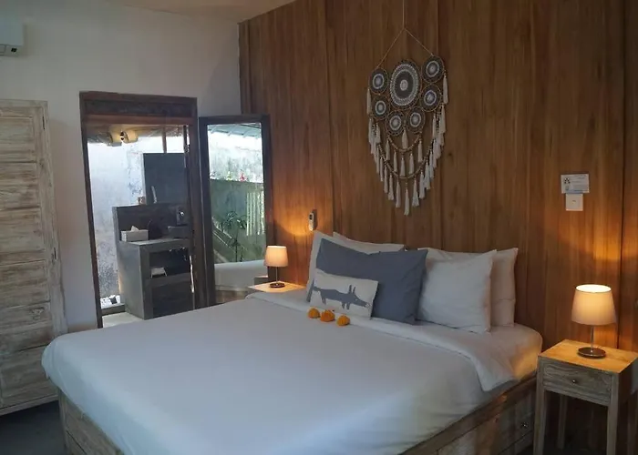 Joglo Oberoi Beautiful 4br Prime Location Villa